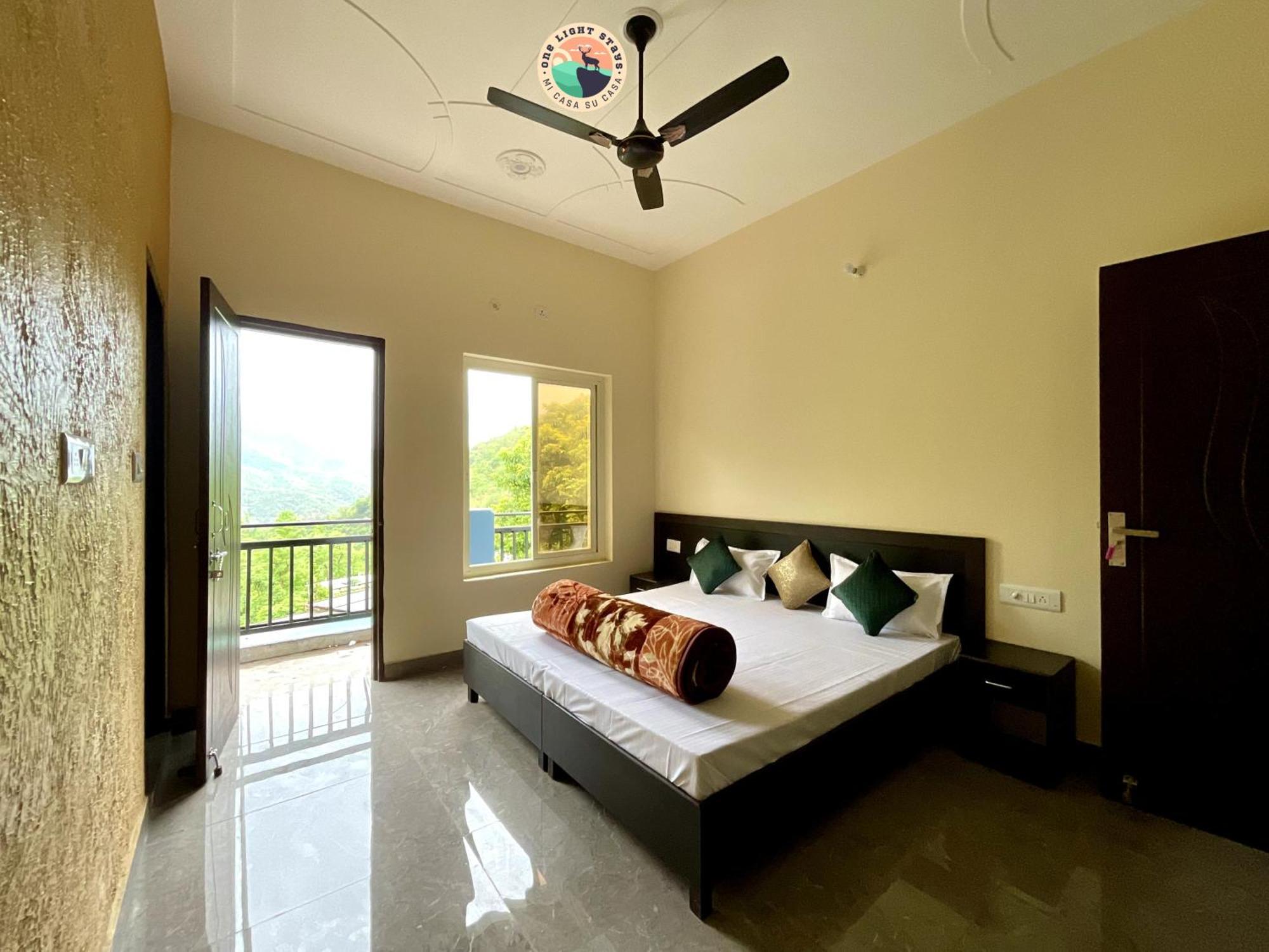 Rudram Aura X One Light Stays Rishīkesh Exterior foto